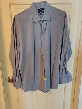 Apt. 9 Men's Sky Blue Long Sleeve Button-Down Dress Shirt